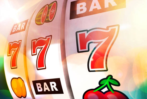 Lightning Baccarat card table showing Player, Banker, and Tie betting zones